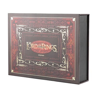 Card Fun: The Lord of the Rings - Display + 1 Treasure (slabbed card) + Big Card - Image 2